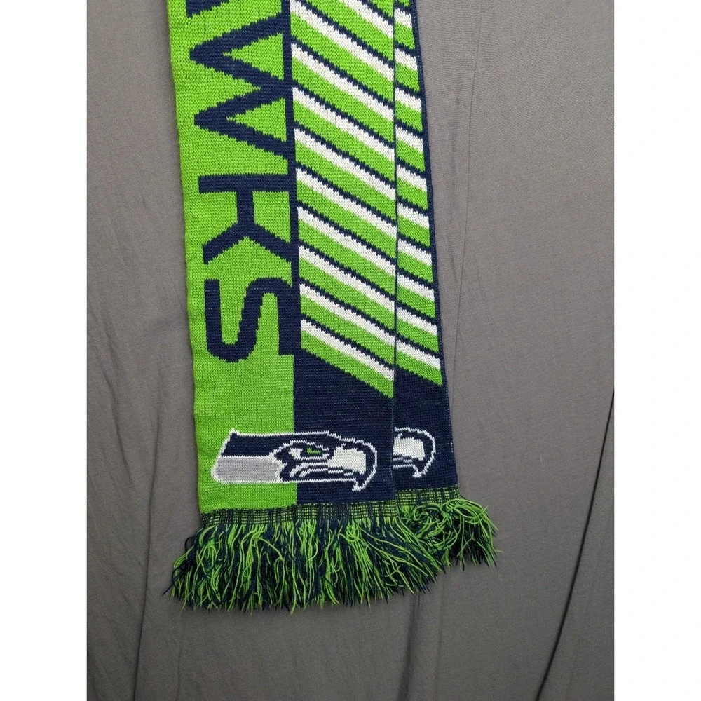 Forever Collectibles Seattle Seahawks Knit Scarf Blue Green Stripe Logo Football